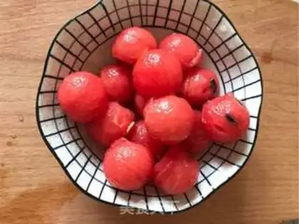 Make Ice melon juice step 0