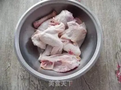 Make Fresh lilies chicken soup step 2