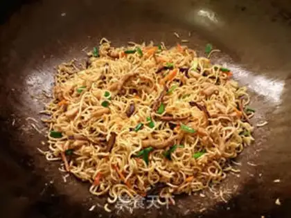 Make Skinny noodles for mushrooms step 8