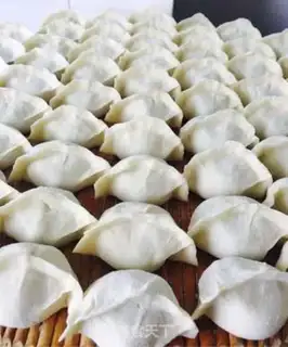 Make Celery pork dumplings step 11