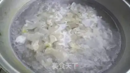 Make Watermelon with silver ears step 4