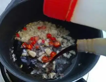 Make Watermelon with silver ears step 8