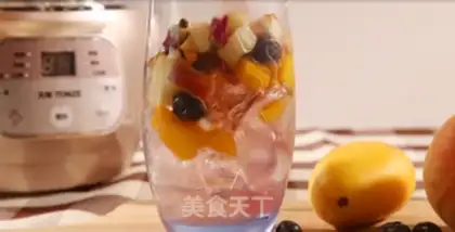 Make Rose oatmeal fruit tea step 5