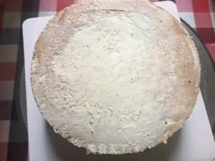 Make Little flower dress cake step 5