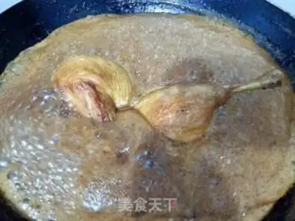 Make Sucks on the ice cream duck step 12