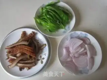 Make Pepper onion fried oxen belly step 3