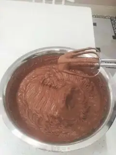 Make Simple chocolate ice cream step 3