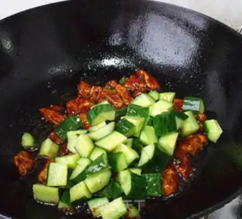 Make Pepper onion fried oxen belly step 4