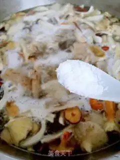 Make Wild fungus soup step 12