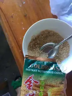 Make Caramel cereal buns step 6