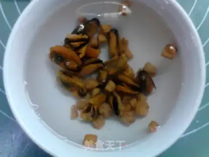 Make Scrambled rice congee step 1