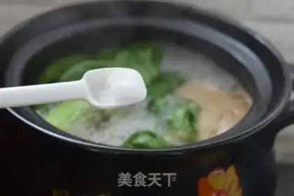 Make Chicken soup from the western cucumber step 10