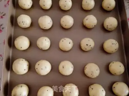 Make Black sesame bread step 4