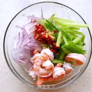 Make Shrimp fan salad step 5