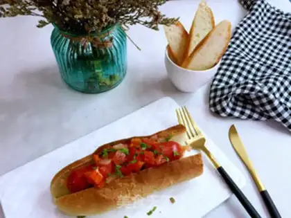 Make Salsa hot dog sandwich step 6