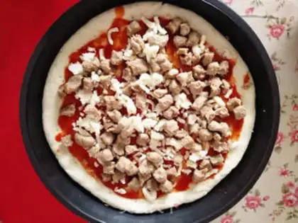Make Black pepper beef pizza step 5