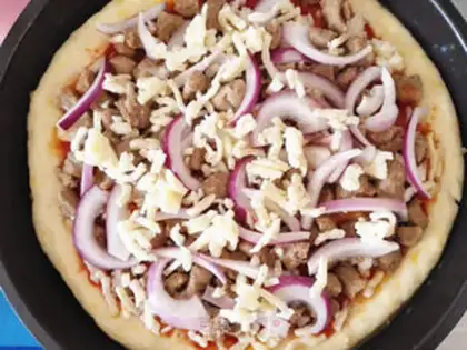 Make Black pepper beef pizza step 7