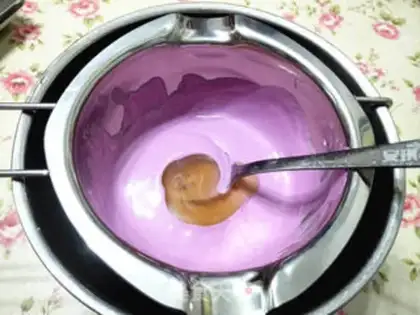 Make Chocolate roses step 1