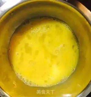 Make Autumn fried eggs step 4