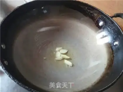 Make Scrambled eggs step 4
