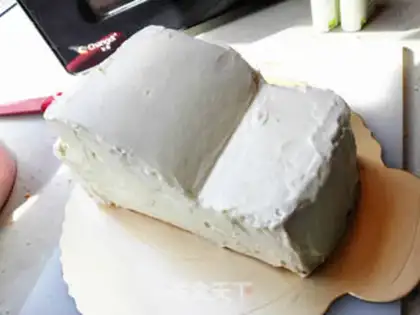 Make Car cake step 12