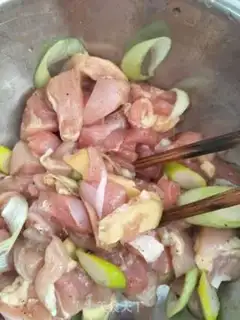 Make Spicy chicken step 3