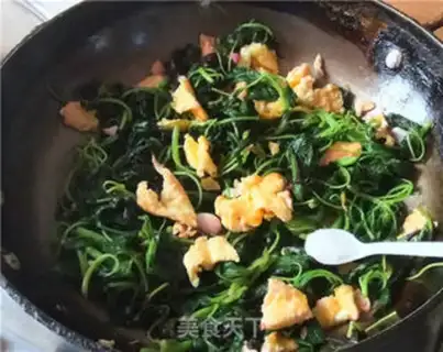 Make Scrambled eggs step 7