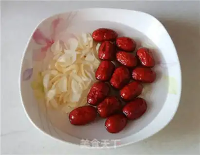 Make "Red-tree pumpkin sugar." step 2