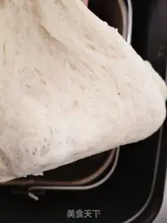 Make Sea, land, and crown pizza step 3