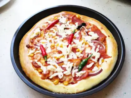 Make Sea, land, and crown pizza step 14