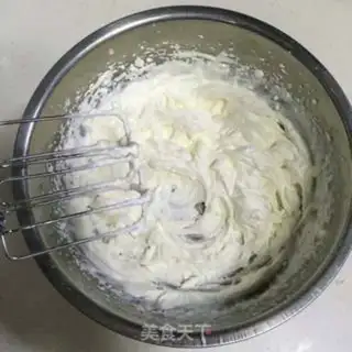 Make Red velvet cream cake step 17
