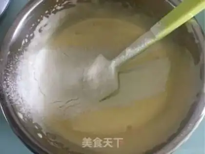 Make Honeydock cake step 3