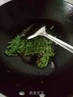 Make Golden Emerald Pearl fried rice step 0