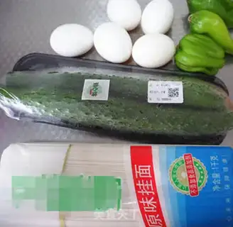 Make Egg sauce noodles step 0
