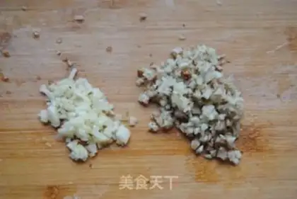 Make A greasy chicken silk step 4