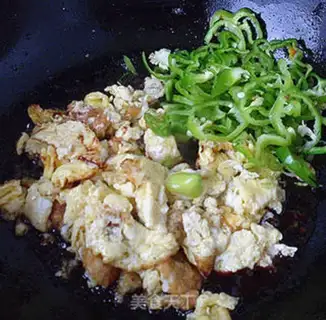 Make Egg sauce noodles step 6