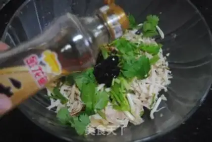 Make A greasy chicken silk step 7