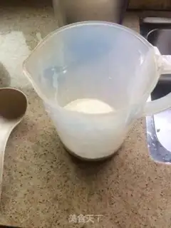 Make Frozen milk tea step 2