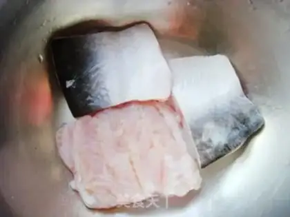 Make Fried salsa step 0