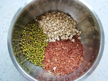 Make Green bean rice congee step 0