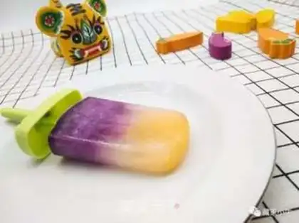 Make A black popsicle step 4