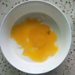 Make No oiled yogurt cake step 1
