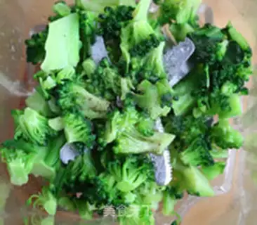 Make Orchid egg tuna salad step 4