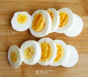 Make Orchid egg tuna salad step 7