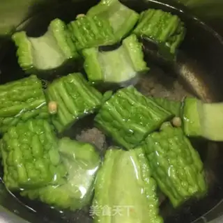 Make Suffering melon cucumber broccoli soup step 3