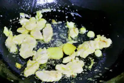 Make Tomato noodles step 4