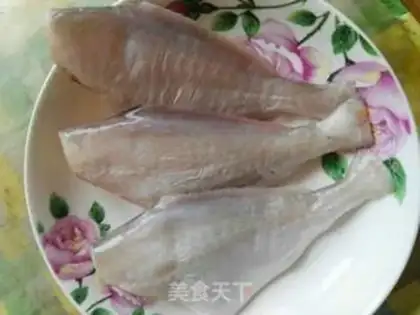 Make Red-fried skinfish step 1