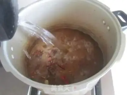 Make A halama with sauce step 3