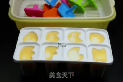 Make Orange yogurt popsicle step 4