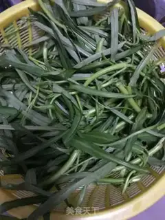 Make Garlic cabbage step 0
